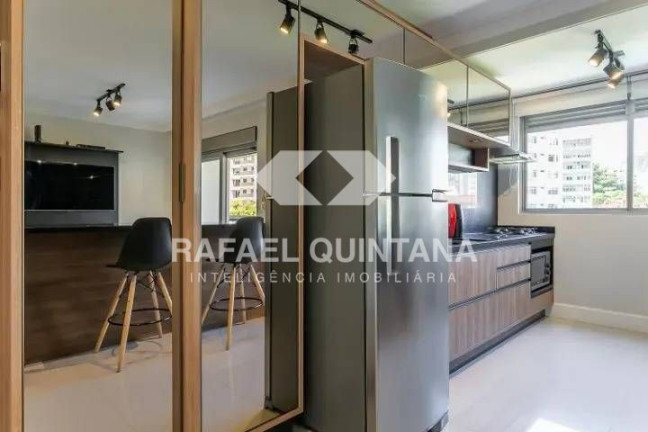 Imagem Apartamento com 1 Quarto para Alugar, 67 m² em Centro - Florianópolis