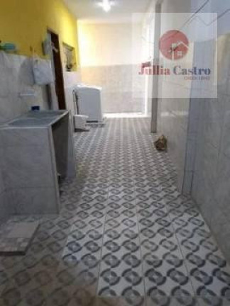Imagem Casa com 3 Quartos à Venda, 225 m² Imagem Casa com 3 Quartos à Venda, 225 m²
