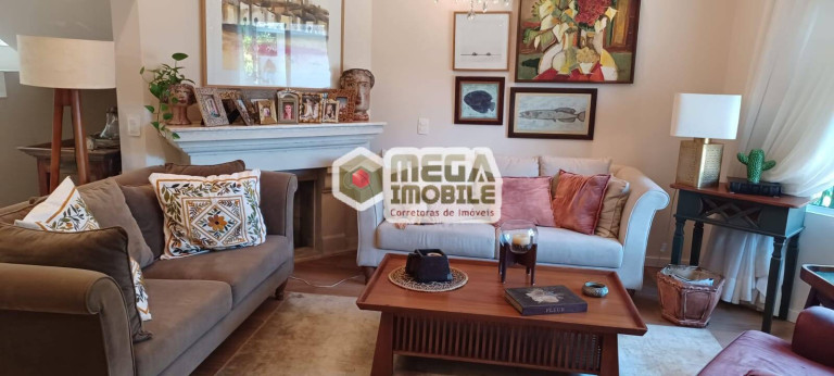 Imagem Casa com 3 Quartos à Venda, 248 m² em Jurerê Internacional - Florianópolis Imagem Casa com 3 Quartos à Venda, 248 m² em Jurerê Internacional - Florianópolis