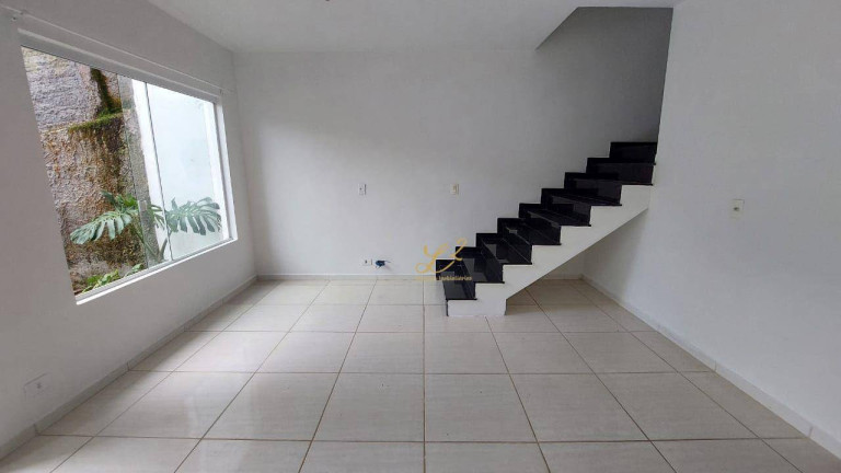 Imagem Sobrado com 2 Quartos para Alugar, 85 m² em Abranches - Curitiba