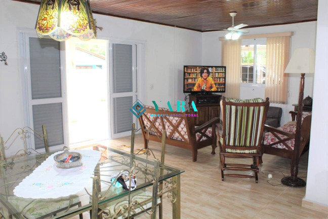 Imagem Casa com 3 Quartos à Venda, 510 m² em Enseada - Ubatuba