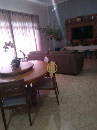 Imagem Casa com 5 Quartos à Venda, 227 m² em Campos Elíseos - Ribeirão Preto Imagem Casa com 5 Quartos à Venda, 227 m² em Campos Elíseos - Ribeirão Preto
