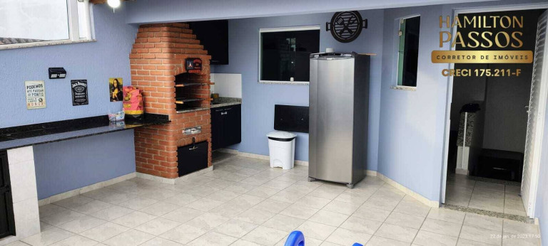 Imagem Casa com 3 Quartos à Venda, 186 m² em Vila Alzira - Santo André