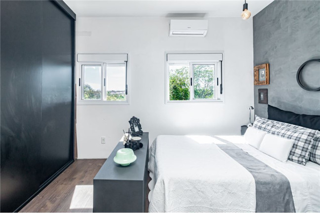 Imagem Casa de Condomínio com 2 Quartos à Venda, 85 m² em Mário Quintana - Porto Alegre