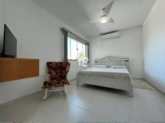 Imagem Casa com 4 Quartos à Venda, 321 m² em Camboinhas - Niterói Imagem Casa com 4 Quartos à Venda, 321 m² em Camboinhas - Niterói