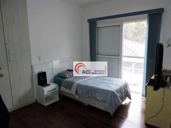 Imagem Casa com 4 Quartos à Venda, 400 m² em Granja Viana - Carapicuíba Imagem Casa com 4 Quartos à Venda, 400 m² em Granja Viana - Carapicuíba