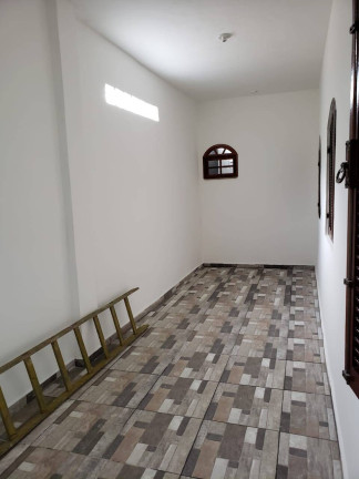 Imagem Casa com 4 Quartos à Venda, em Centro - Campos Dos Goytacazes Imagem Casa com 4 Quartos à Venda, em Centro - Campos Dos Goytacazes