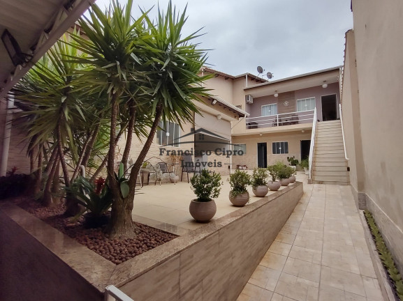 Casa com 3 Quartos à Venda, 233 m² em Santa Luzia - Guaratinguetá