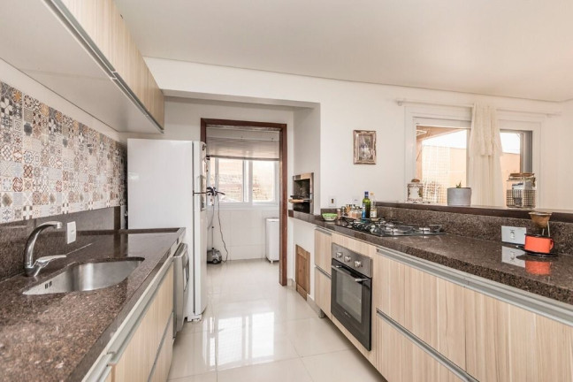 Imagem Casa de Condomínio com 3 Quartos à Venda, 180 m² em Mário Quintana - Porto Alegre Imagem Casa de Condomínio com 3 Quartos à Venda, 180 m² em Mário Quintana - Porto Alegre