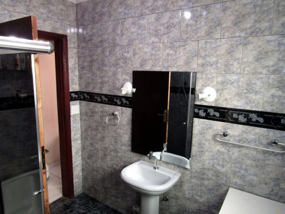 Imagem Casa com 2 Quartos à Venda, em Butantã - São Paulo Imagem Casa com 2 Quartos à Venda, em Butantã - São Paulo