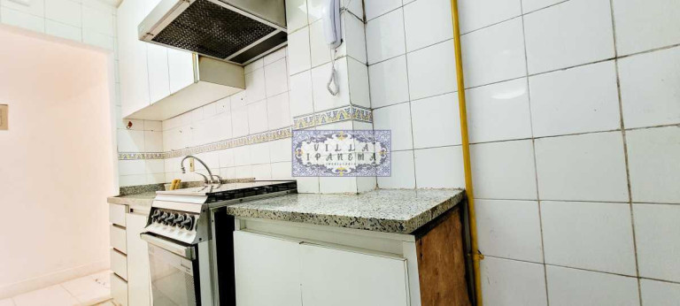 Imagem Apartamento com 1 Quarto à Venda, 40 m² em Copacabana - Rio De Janeiro Imagem Apartamento com 1 Quarto à Venda, 40 m² em Copacabana - Rio De Janeiro