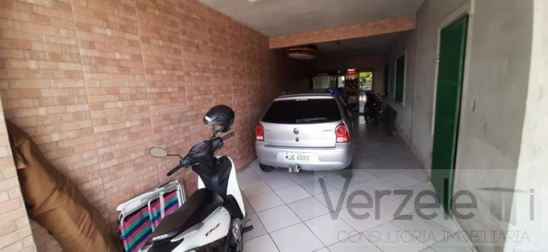 Imagem Casa com 6 Quartos à Venda, 230 m² em São Francisco De Assis - Camboriú