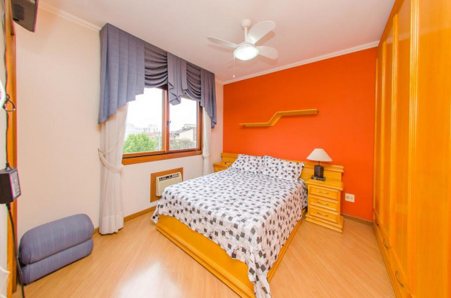 Imagem Apartamento com 3 Quartos à Venda, 87 m² em Petrópolis - Porto Alegre Imagem Apartamento com 3 Quartos à Venda, 87 m² em Petrópolis - Porto Alegre