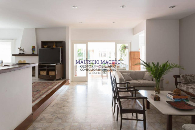 Imagem Casa com 4 Quartos à Venda, 645 m² em Alphaville Residencial Dois - Barueri Imagem Casa com 4 Quartos à Venda, 645 m² em Alphaville Residencial Dois - Barueri