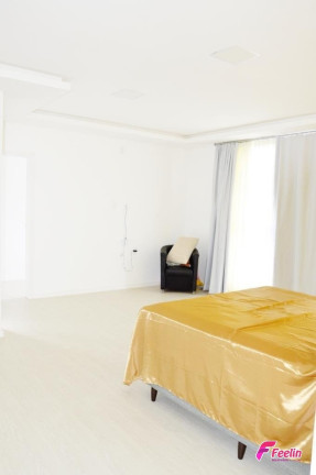 Imagem Casa de Condomínio com 4 Quartos à Venda, 240 m² em Vargem Grande - Florianópolis Imagem Casa de Condomínio com 4 Quartos à Venda, 240 m² em Vargem Grande - Florianópolis