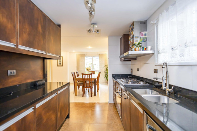 Imagem Casa de Condomínio com 4 Quartos à Venda, 187 m² em Butiatuvinha - Curitiba Imagem Casa de Condomínio com 4 Quartos à Venda, 187 m² em Butiatuvinha - Curitiba