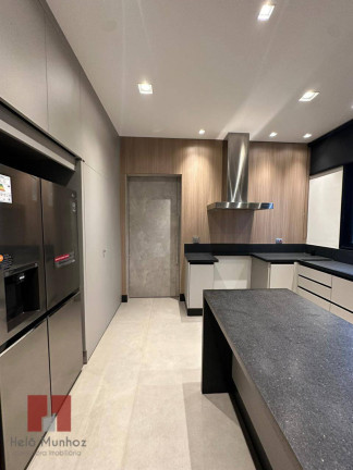 Imagem Casa com 4 Quartos à Venda, 840 m² em Alphaville Residencial Um - Barueri Imagem Casa com 4 Quartos à Venda, 840 m² em Alphaville Residencial Um - Barueri