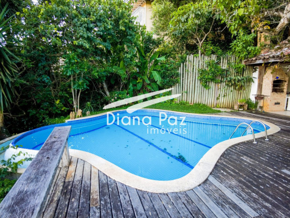 Imagem Casa com 4 Quartos à Venda, 355 m² em João Fernandes - Búzios Imagem Casa com 4 Quartos à Venda, 355 m² em João Fernandes - Búzios