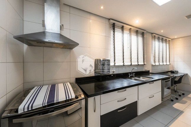 Imagem Apartamento com 3 Quartos à Venda, 162 m² em Itaim Bibi - São Paulo Imagem Apartamento com 3 Quartos à Venda, 162 m² em Itaim Bibi - São Paulo