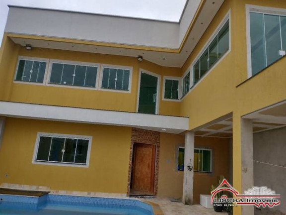 Casa com 5 Quartos à Venda,  em Loteamento Villa Branca - Jacareí