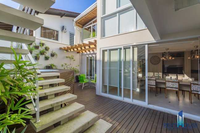 Imagem Casa de Condomínio com 4 Quartos à Venda, 491 m² em Ariribá - Balneário Camboriú Imagem Casa de Condomínio com 4 Quartos à Venda, 491 m² em Ariribá - Balneário Camboriú