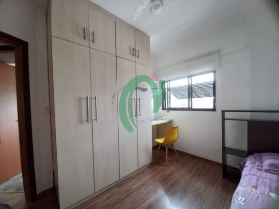 Imagem Apartamento com 3 Quartos à Venda, 110 m² em Centro - São Vicente