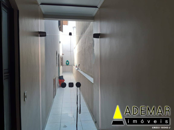 Imagem Casa com 3 Quartos à Venda, 250 m² em Piraporinha - Diadema