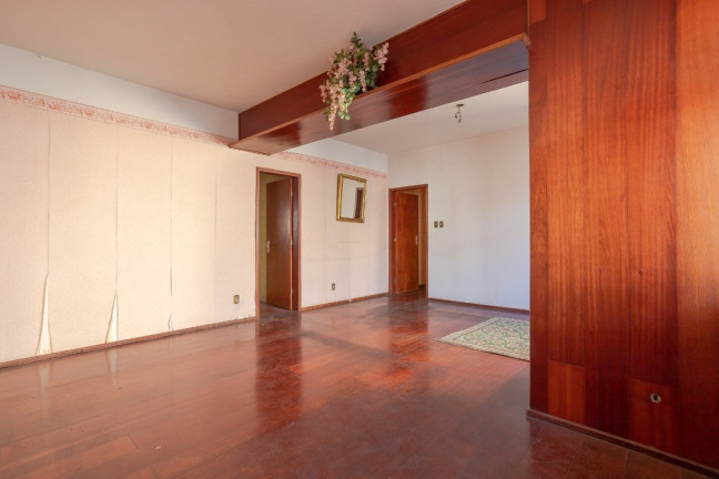 Imagem Apartamento com 3 Quartos à Venda, 141 m² em Centro Histórico - Porto Alegre Imagem Apartamento com 3 Quartos à Venda, 141 m² em Centro Histórico - Porto Alegre
