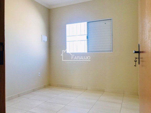 Imagem Casa com 2 Quartos à Venda, em Jardim Nathália - Sorocaba Imagem Casa com 2 Quartos à Venda, em Jardim Nathália - Sorocaba