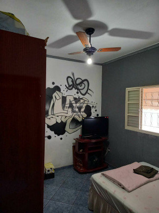Imagem Casa com 3 Quartos à Venda, 160 m² em Parque Do Sol - Guaratinguetá Imagem Casa com 3 Quartos à Venda, 160 m² em Parque Do Sol - Guaratinguetá