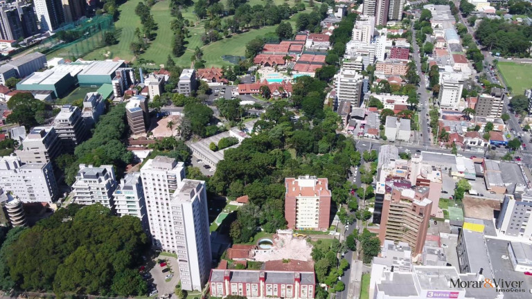 Imagem Apartamento com 3 Quartos à Venda, 233 m² em Cabral - Curitiba Imagem Apartamento com 3 Quartos à Venda, 233 m² em Cabral - Curitiba