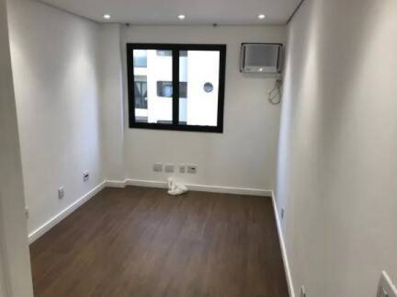 Imagem Sala Comercial à Venda, 32 m² em Alphaville - Barueri