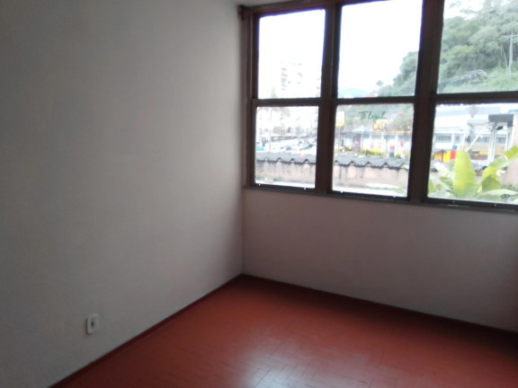 Apartamento com 1 Quarto à Venda, 40 m² em Várzea - Teresópolis