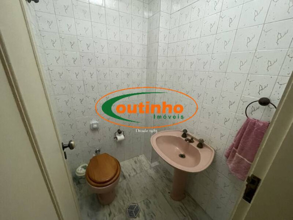 Imagem Apartamento com 4 Quartos à Venda, 240 m² em Tijuca - Rio De Janeiro Imagem Apartamento com 4 Quartos à Venda, 240 m² em Tijuca - Rio De Janeiro