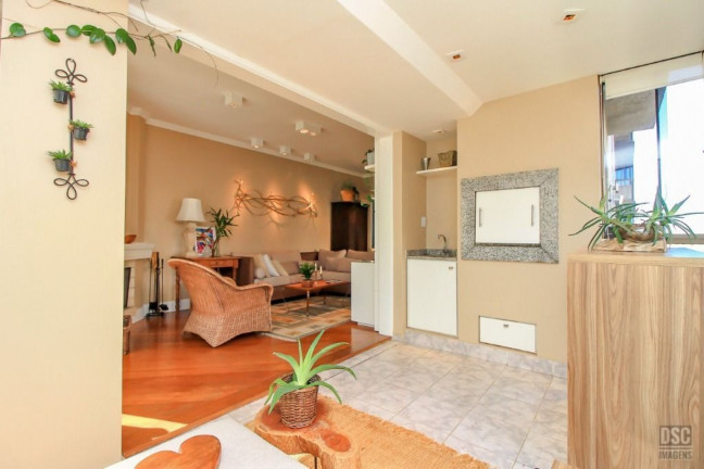 Imagem Imóvel com 2 Quartos à Venda, 101 m² em Higienópolis - Porto Alegre Imagem Imóvel com 2 Quartos à Venda, 101 m² em Higienópolis - Porto Alegre