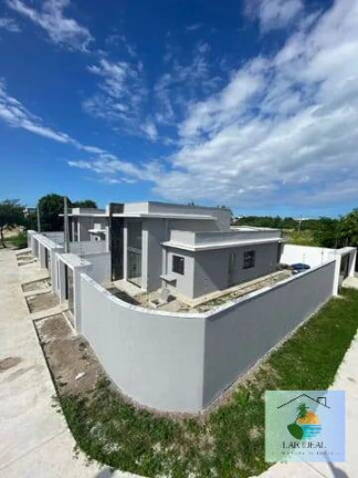 Imagem Casa com 3 Quartos à Venda, em Serramar - Rio Das Ostras Imagem Casa com 3 Quartos à Venda, em Serramar - Rio Das Ostras