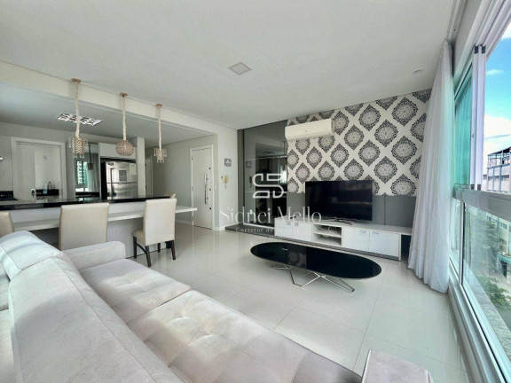 Apartamento com 3 Quartos à Venda, 133 m² em 2 Quadra Centro - Balneário Camboriú