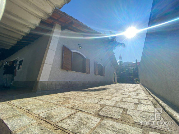 Imagem Casa com 3 Quartos à Venda, 165 m² em Comary - Teresópolis Imagem Casa com 3 Quartos à Venda, 165 m² em Comary - Teresópolis