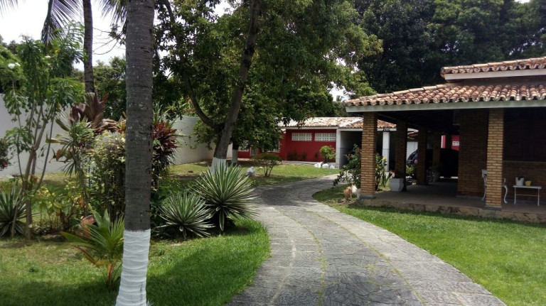Imagem Casa com 4 Quartos à Venda, 1.500 m² em Abrantes - Camaçari