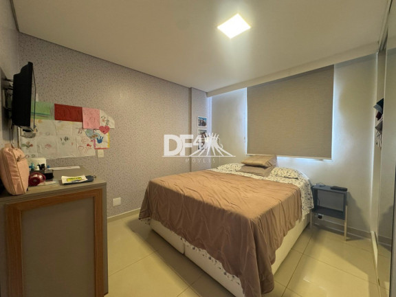Imagem Imóvel com 4 Quartos à Venda, 100 m² em Guará Ii - Brasília Imagem Imóvel com 4 Quartos à Venda, 100 m² em Guará Ii - Brasília