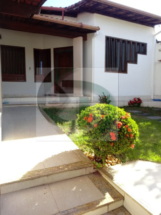 Imagem Casa com 6 Quartos à Venda, 380 m² Imagem Casa com 6 Quartos à Venda, 380 m²