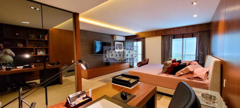 Imagem Apartamento com 2 Quartos à Venda, 260 m² em Lagoa - Rio De Janeiro Imagem Apartamento com 2 Quartos à Venda, 260 m² em Lagoa - Rio De Janeiro