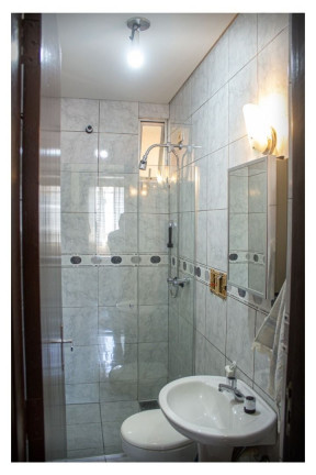 Imagem Apartamento com 3 Quartos à Venda, 183 m² em Centro - Curitiba