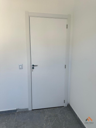 Imagem Casa com 3 Quartos à Venda, 140 m²