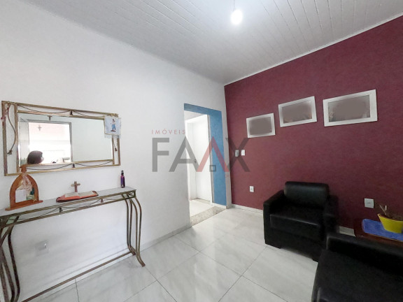 Imagem Casa com 3 Quartos à Venda, 376 m² em Centro - Guarapuava Imagem Casa com 3 Quartos à Venda, 376 m² em Centro - Guarapuava