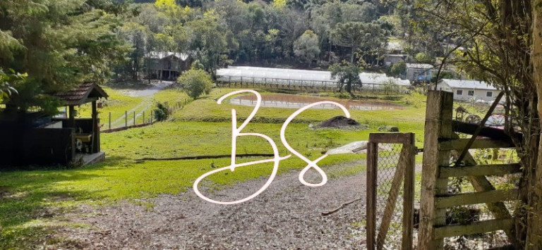 Imagem Imóvel com 2 Quartos à Venda, em Linha Araripe - Nova Petrópolis Imagem Imóvel com 2 Quartos à Venda, em Linha Araripe - Nova Petrópolis