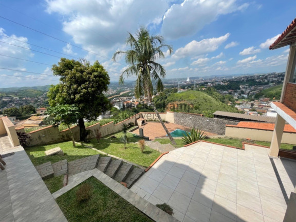Imagem Casa com 3 Quartos à Venda, 350 m² em Jardim Suíça - Volta Redonda Imagem Casa com 3 Quartos à Venda, 350 m² em Jardim Suíça - Volta Redonda