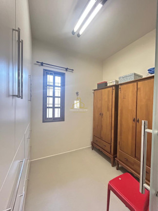 Imagem Casa com 3 Quartos à Venda, 330 m² em Jardim Camburi - Vitória