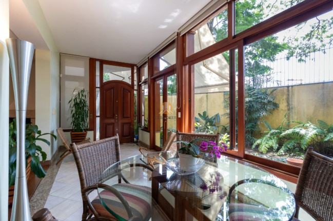 Imagem Casa com 5 Quartos à Venda, 440 m² em Jardim Prudência - São Paulo Imagem Casa com 5 Quartos à Venda, 440 m² em Jardim Prudência - São Paulo
