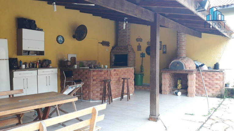 Imagem Casa com 3 Quartos à Venda, 290 m² em Currupira - Jundiaí